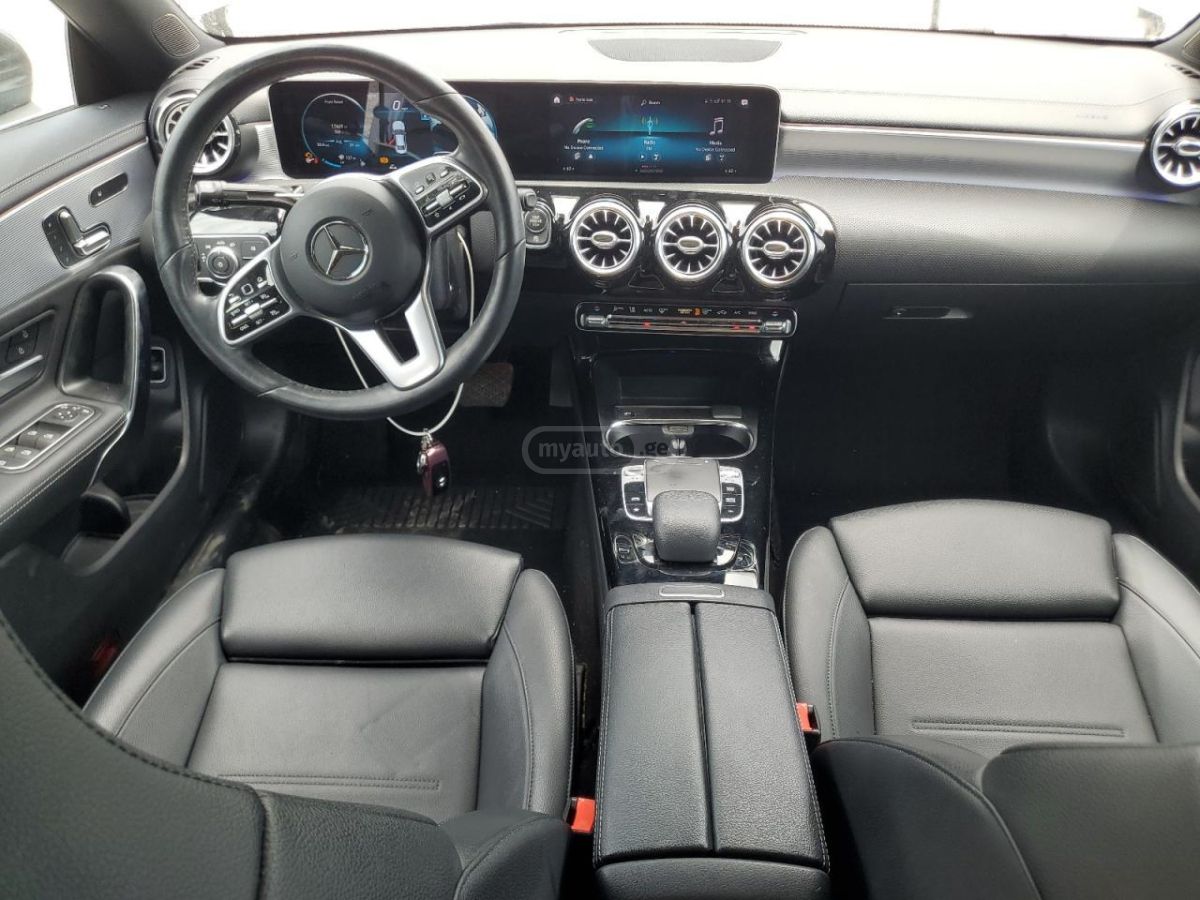 Mercedes-Benz CLA 250 - фото 8