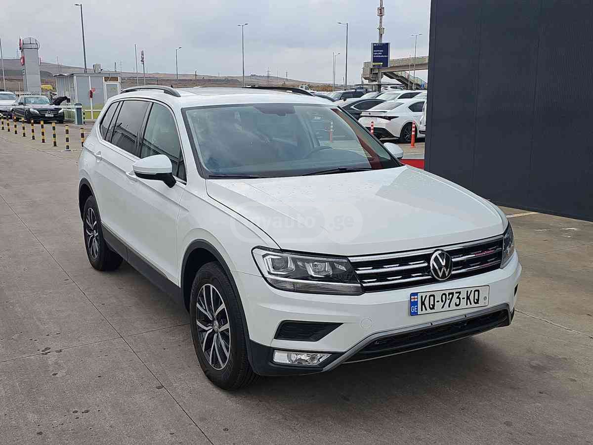 Volkswagen Volkswagen Tiguan — миниатюра 3