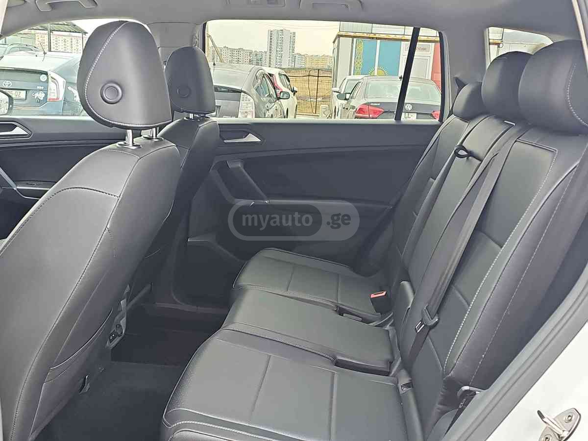 Volkswagen Volkswagen Tiguan — миниатюра 7