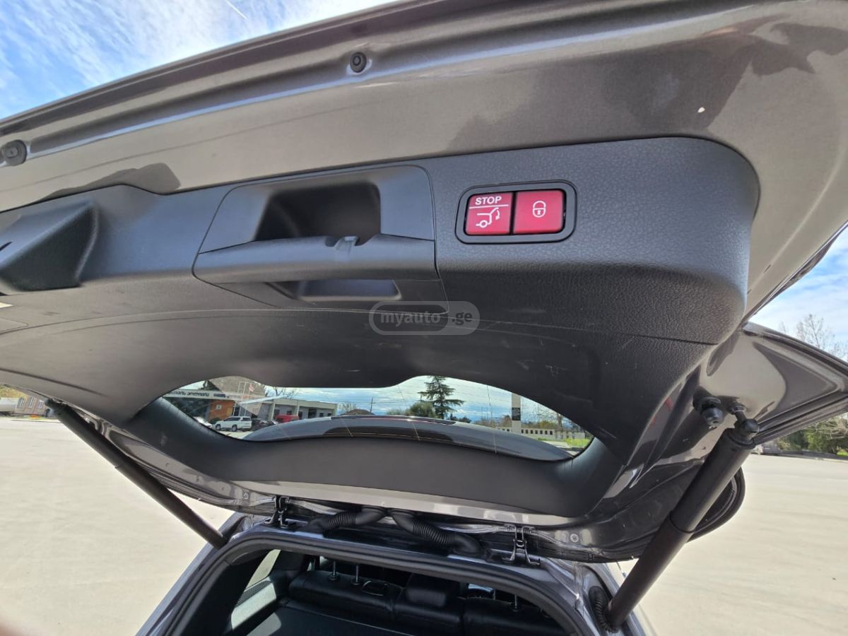 Mercedes-Benz GLB 250 Base GLB 250 4dr All-Wheel Dri 2021 — миниатюра 12