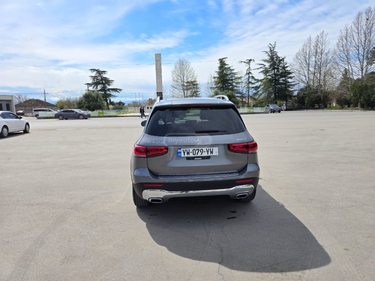 Mercedes-Benz GLB 250 Base GLB 250 4dr All-Wheel Dri 2021 — миниатюра 4