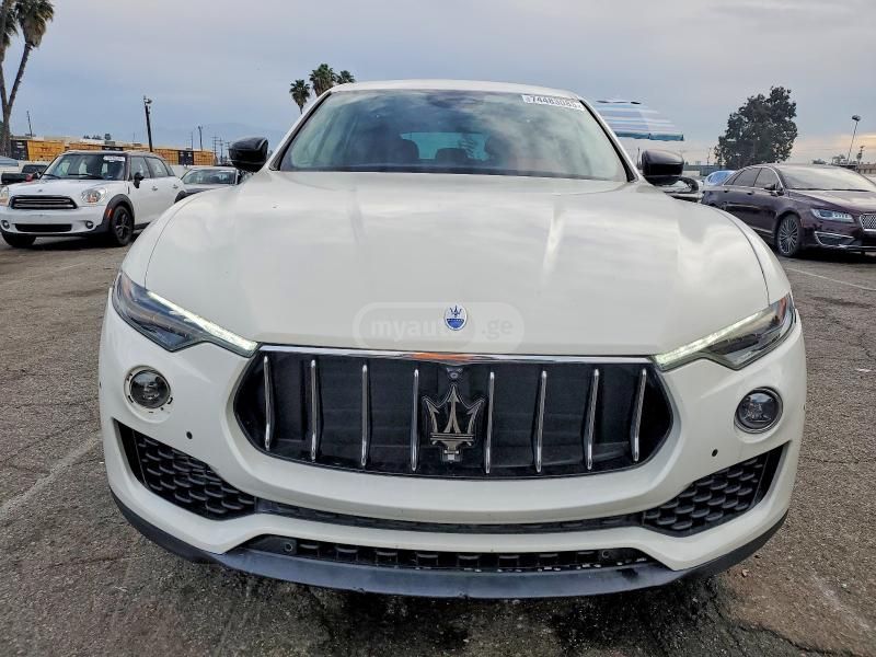 Maserati Levante 2023 — миниатюра 5