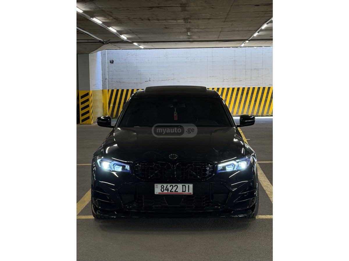 BMW 330 - фото 1