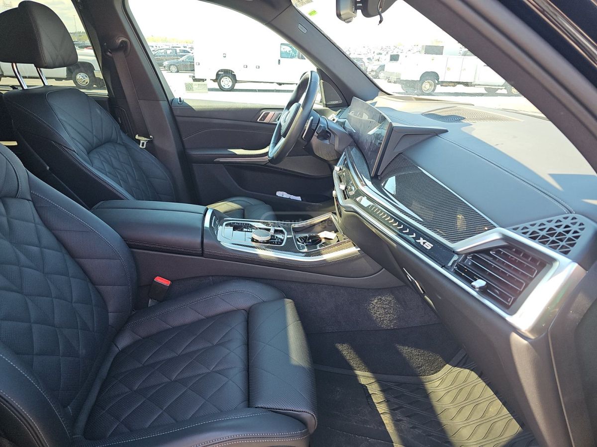 BMW X5 - фото 2