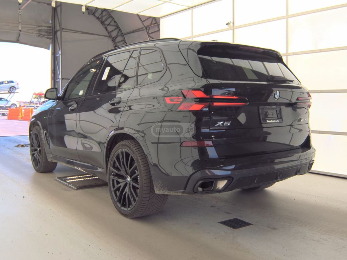 BMW X5 - фото 4