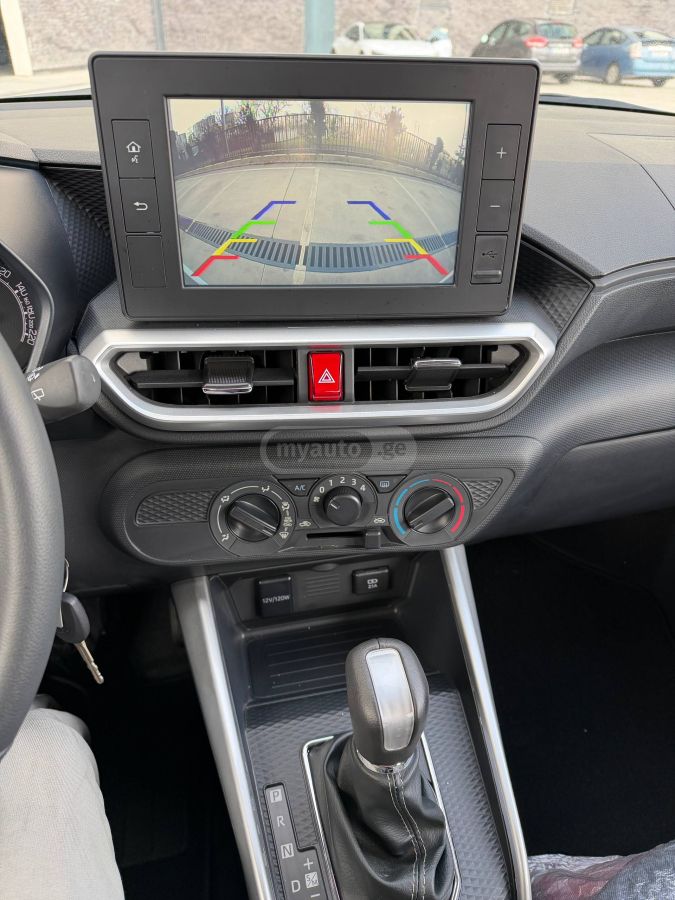 Toyota Raize - фото 10