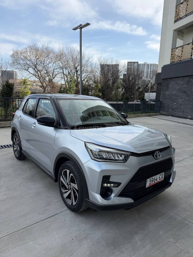 Toyota Raize - фото 3