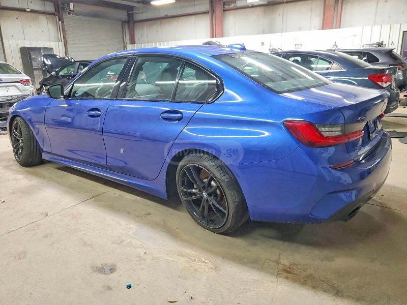 BMW 330 - фото 2