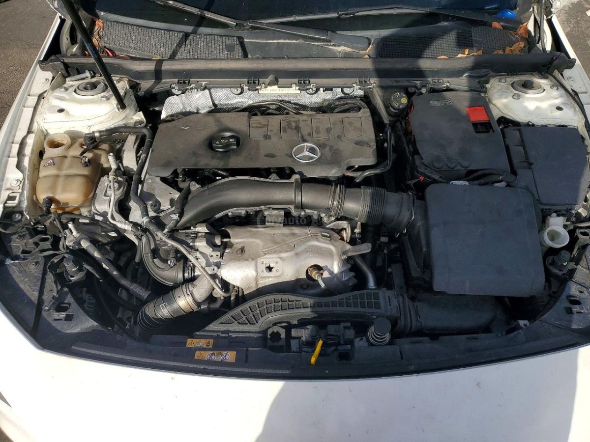 Mercedes-Benz CLA 250 - фото 11