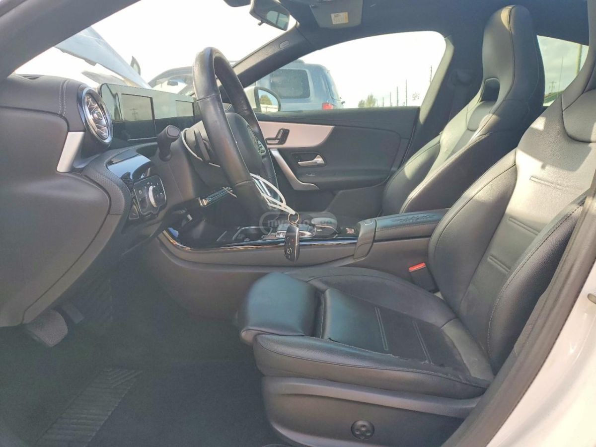 Mercedes-Benz CLA 250 - фото 7