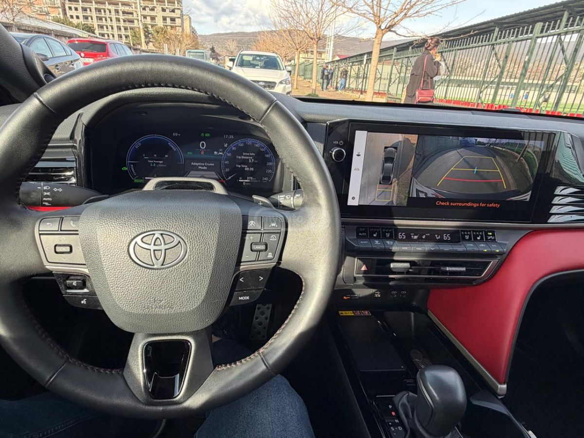 Toyota Camry - фото 14
