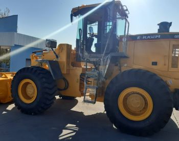 CATERPILLAR 2019