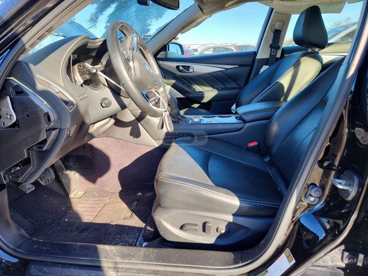 Infiniti Q 50 - фото 7