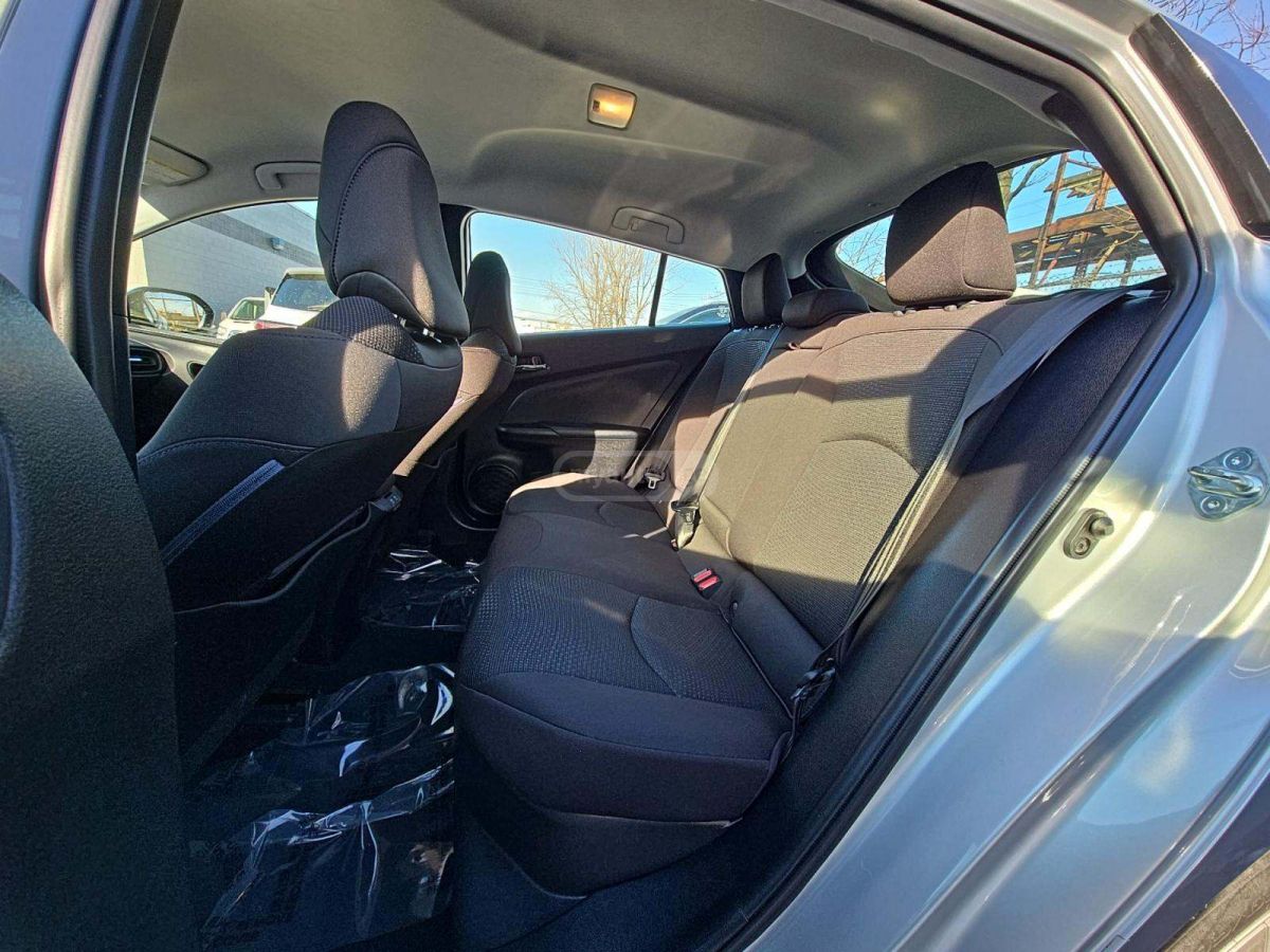 Toyota Prius - фото 7