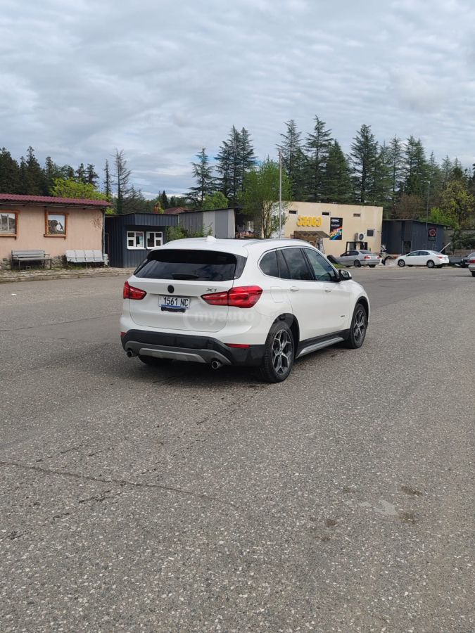 BMW X1 - фото 4