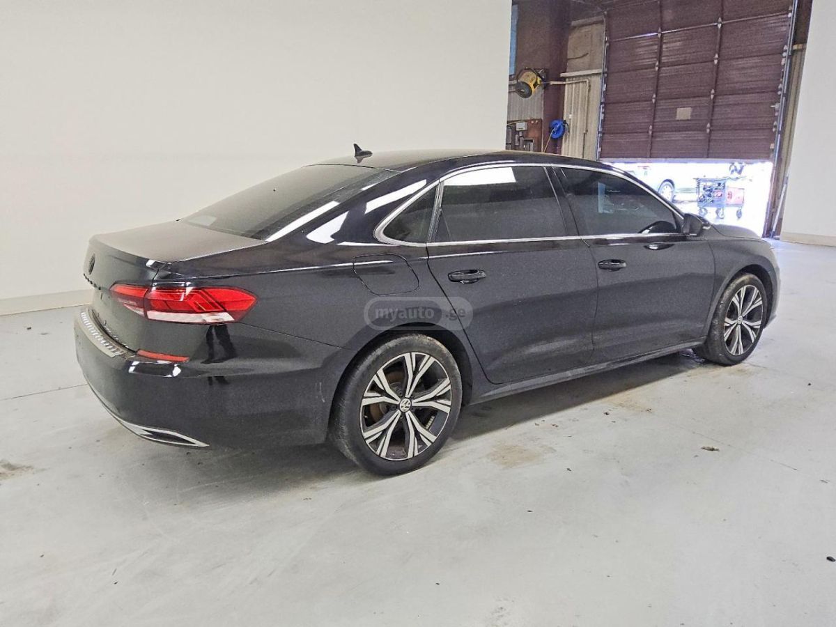 Volkswagen Passat - фото 5