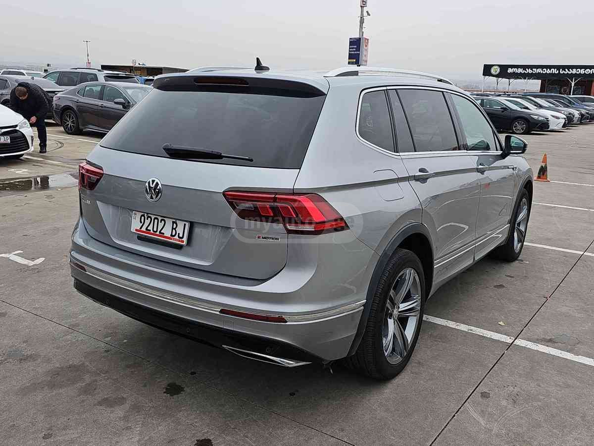 Volkswagen Volkswagen Tiguan — миниатюра 4