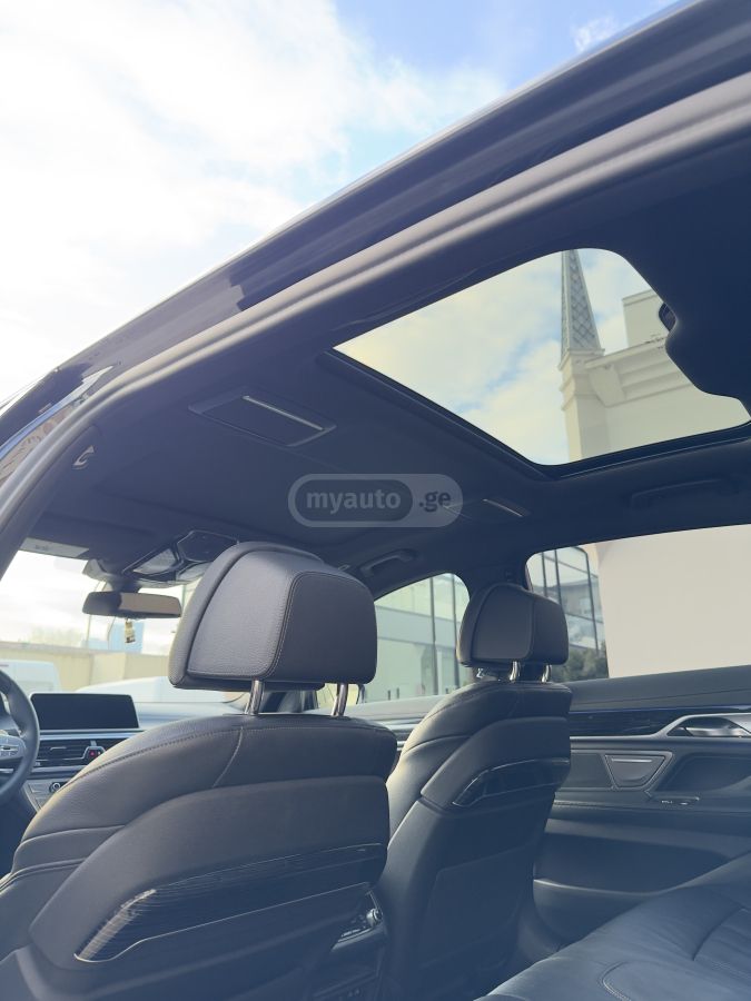 BMW 740 - фото 10