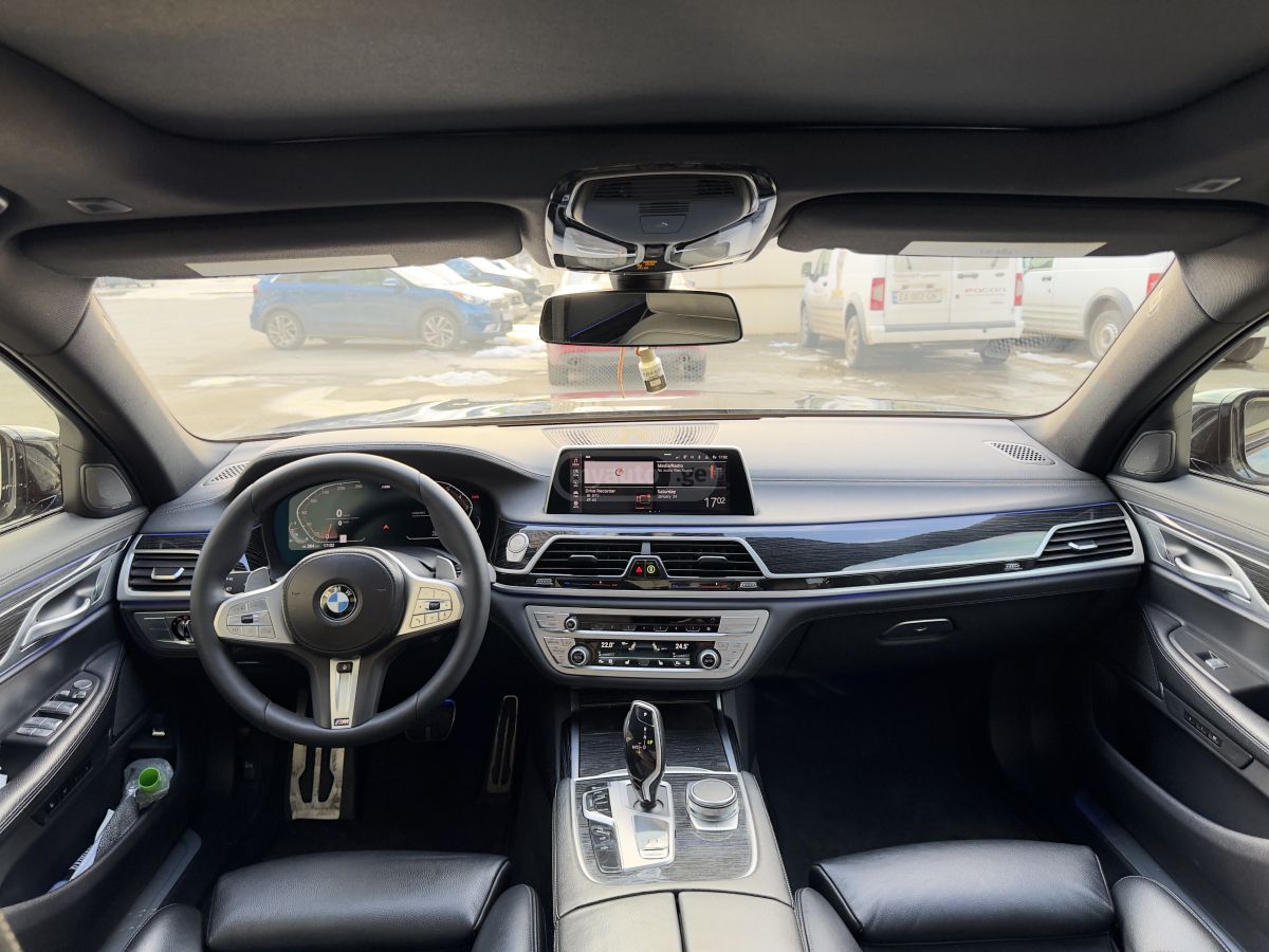 BMW 740 - фото 11