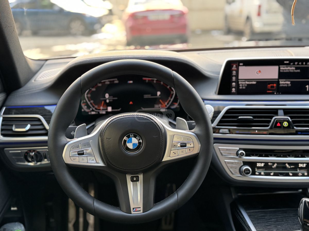 BMW 740 - фото 12