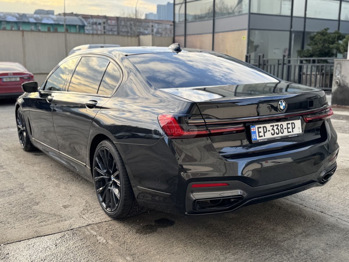 BMW 740 - фото 6