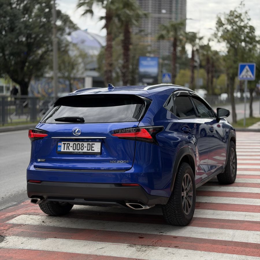 Lexus NX 200 - фото 2