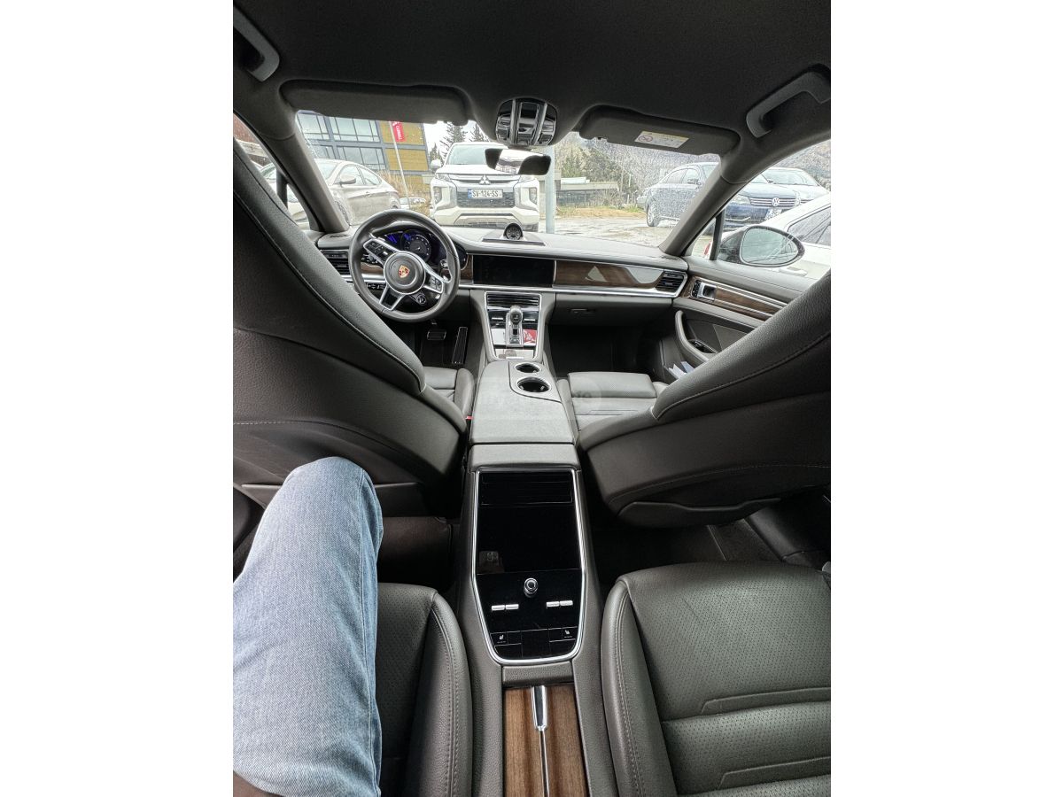 Porsche Panamera - фото 10
