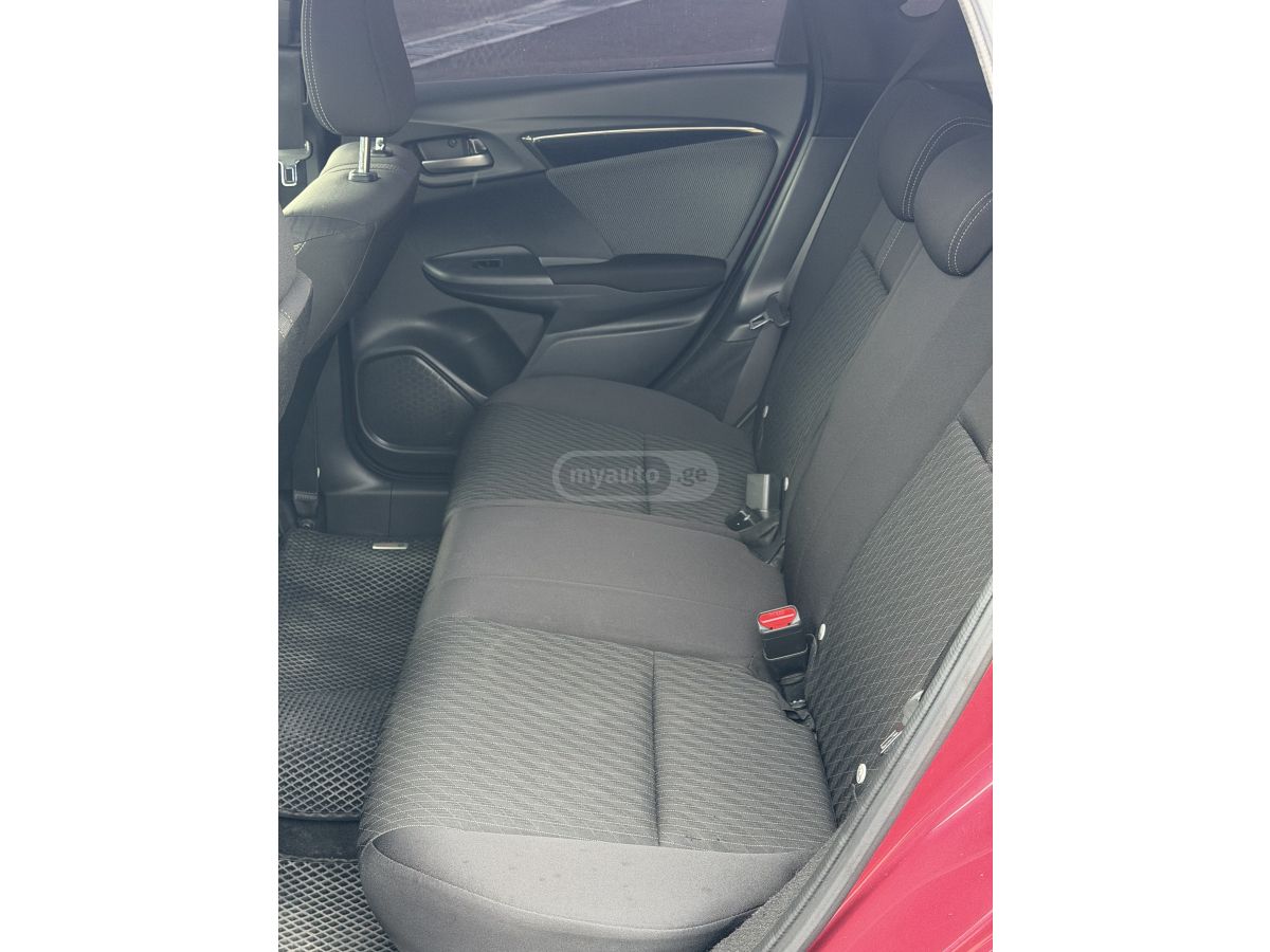 Honda Fit - фото 13