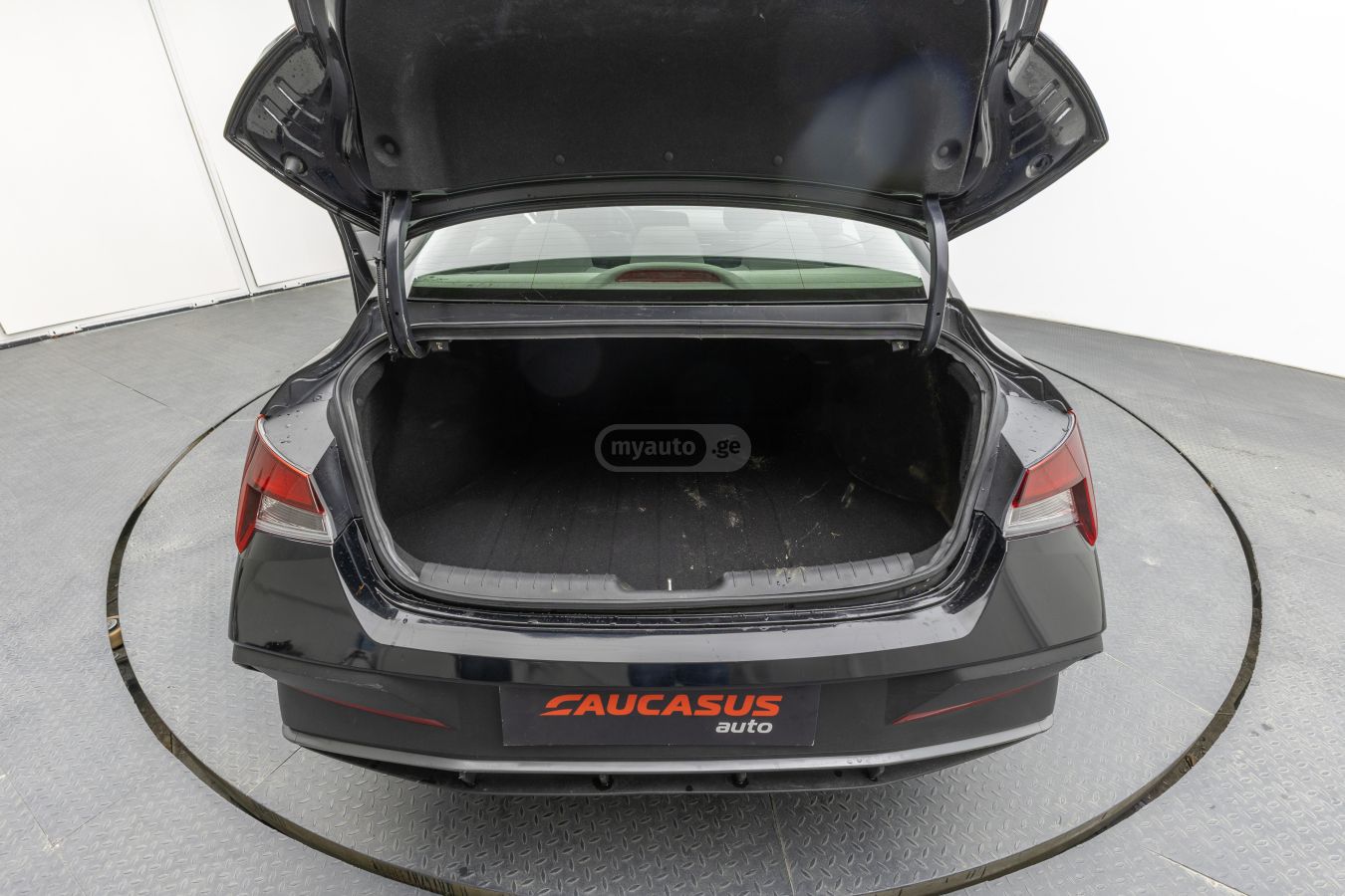 Hyundai Hyundai Elantra — миниатюра 7