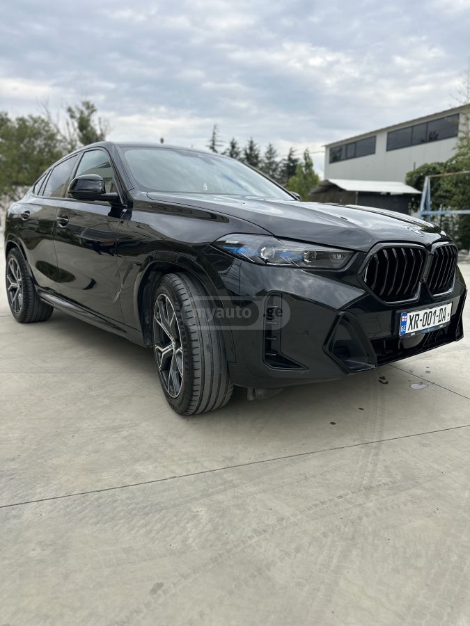 BMW X6 - фото 3