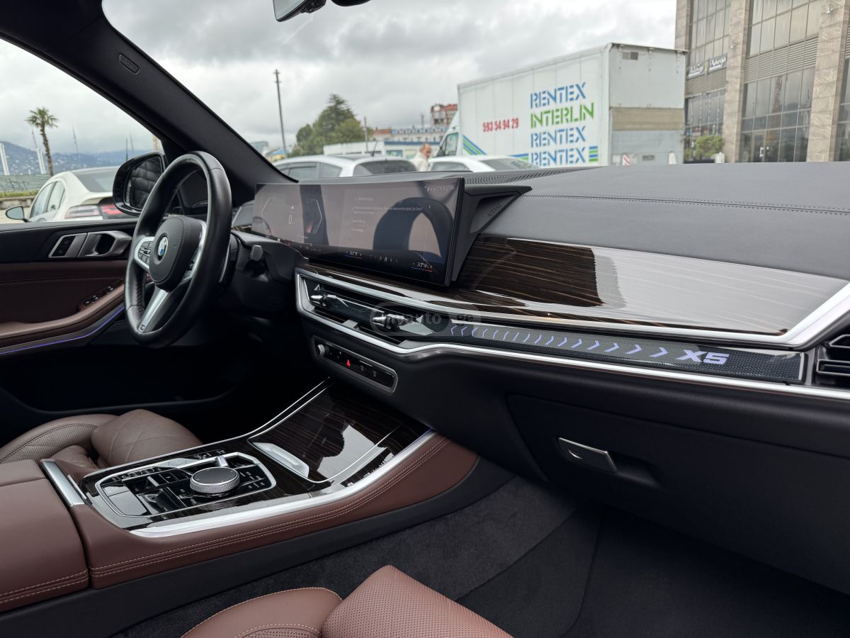BMW X5 2025 — фото 10 купить в Москве