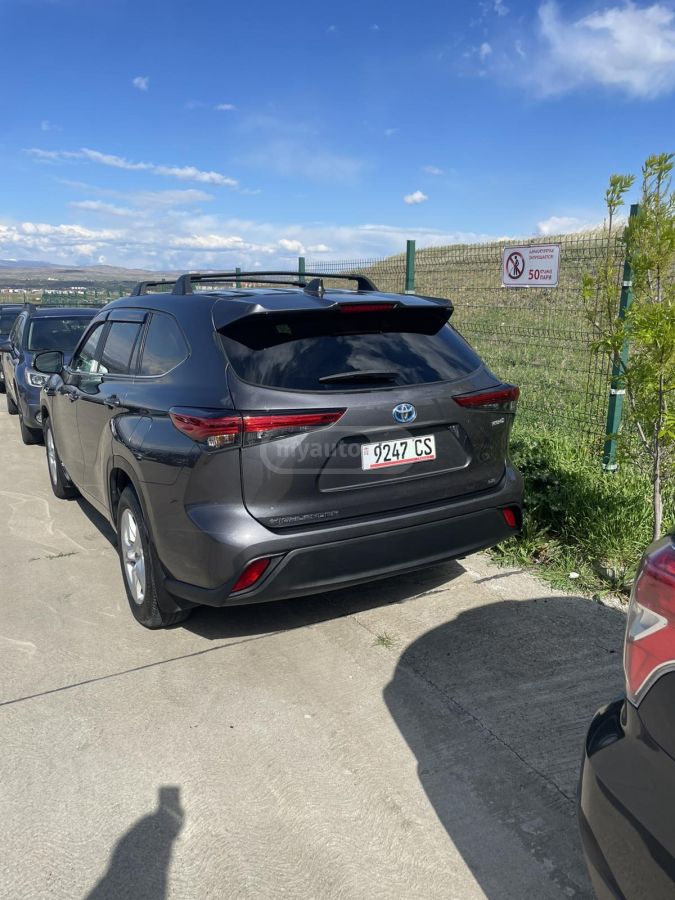Toyota Highlander - фото 4