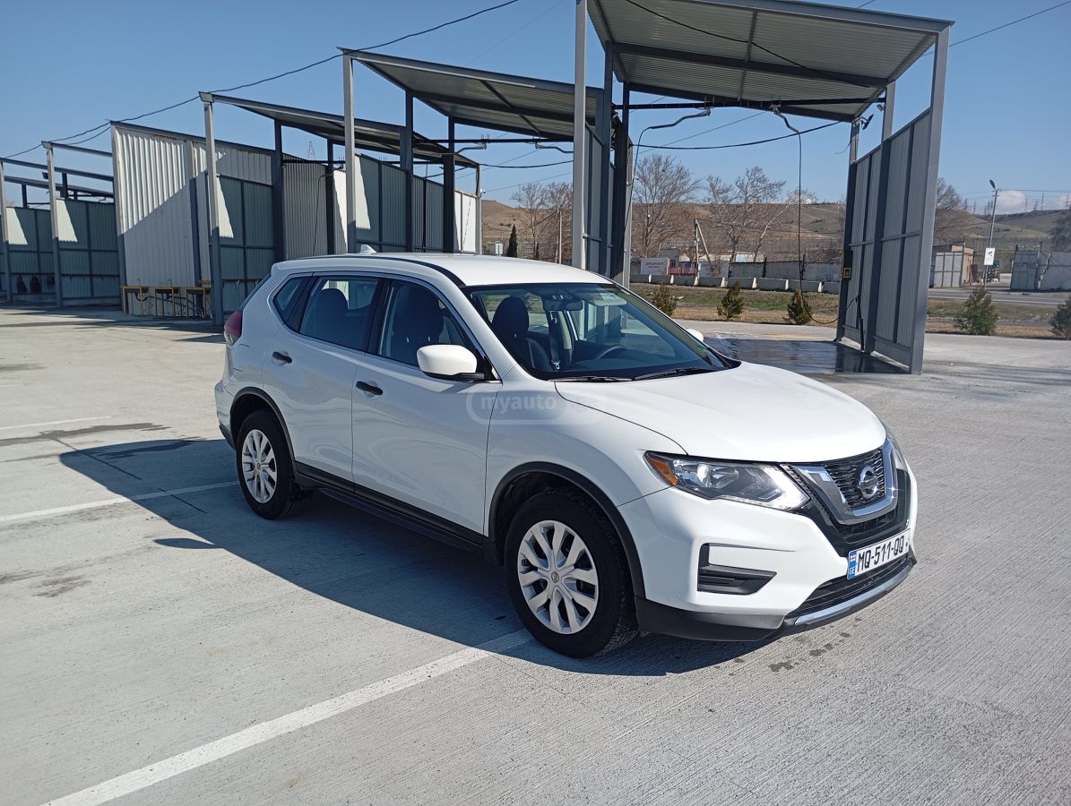 Nissan Rogue - фото 1