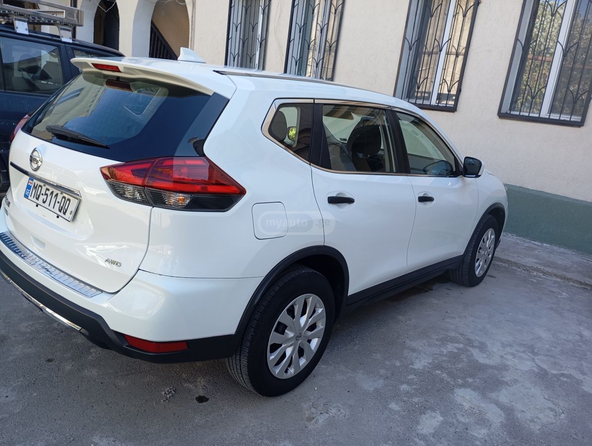 Nissan Rogue - фото 12