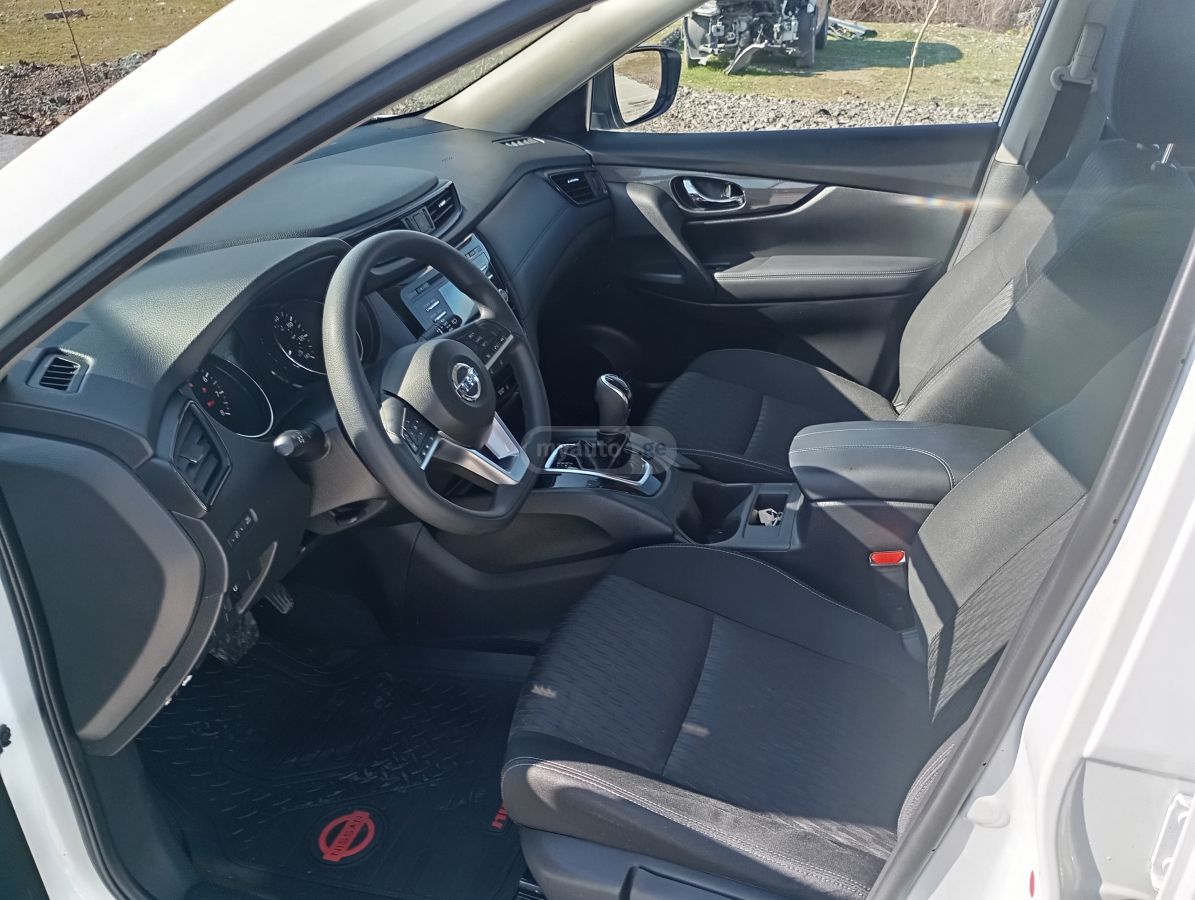 Nissan Rogue - фото 6
