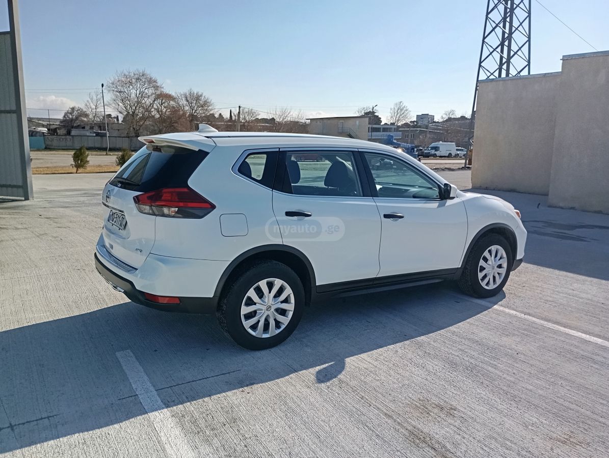 Nissan Rogue - фото 7