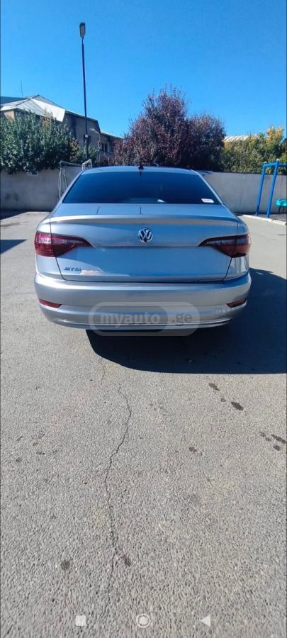 Volkswagen Jetta - фото 12