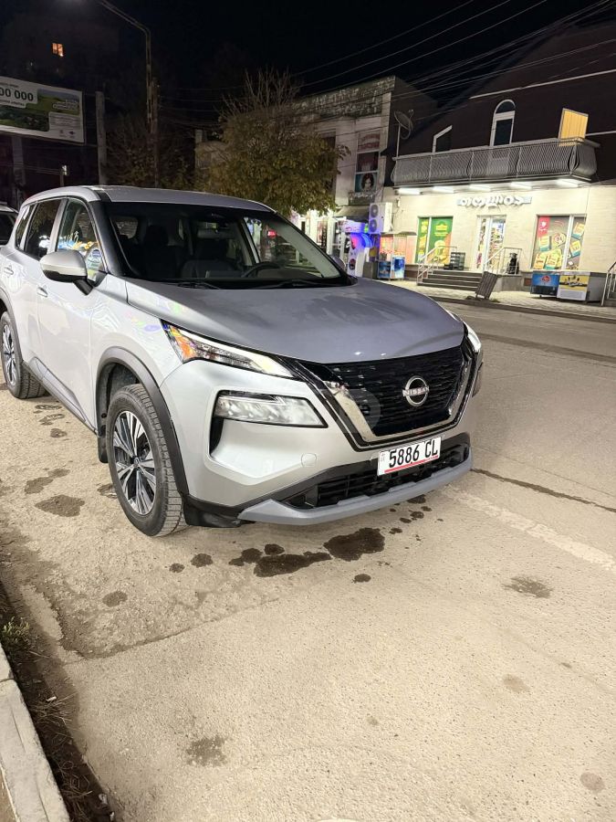 Nissan Rogue - фото 4