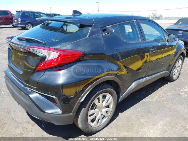 Toyota LE 4dr Front-Wheel Drive Sport — миниатюра 7