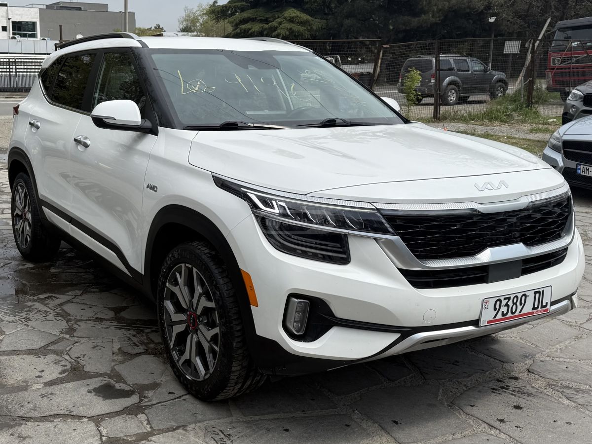 Kia Seltos - фото 1