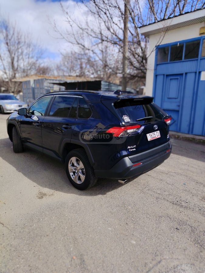 Toyota RAV 4 - фото 13