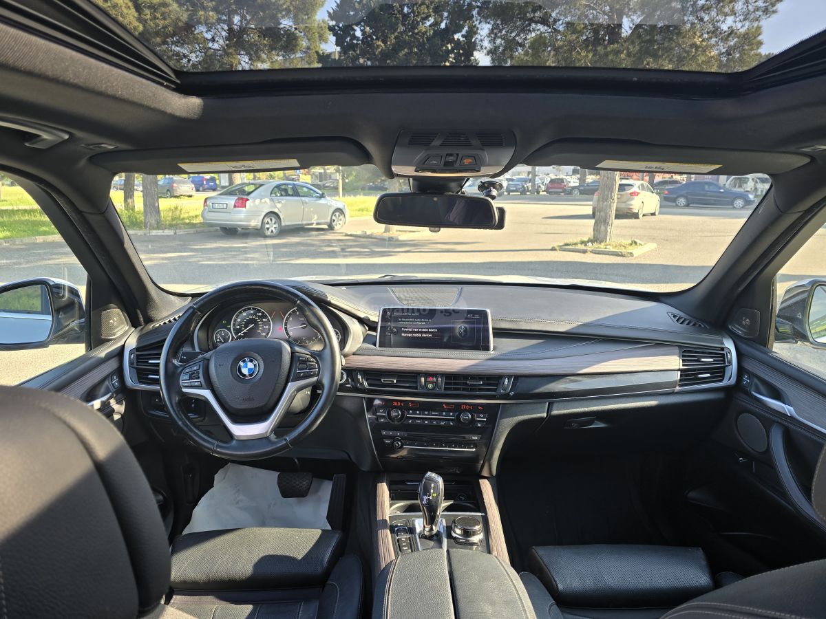 BMW X5 - фото 11