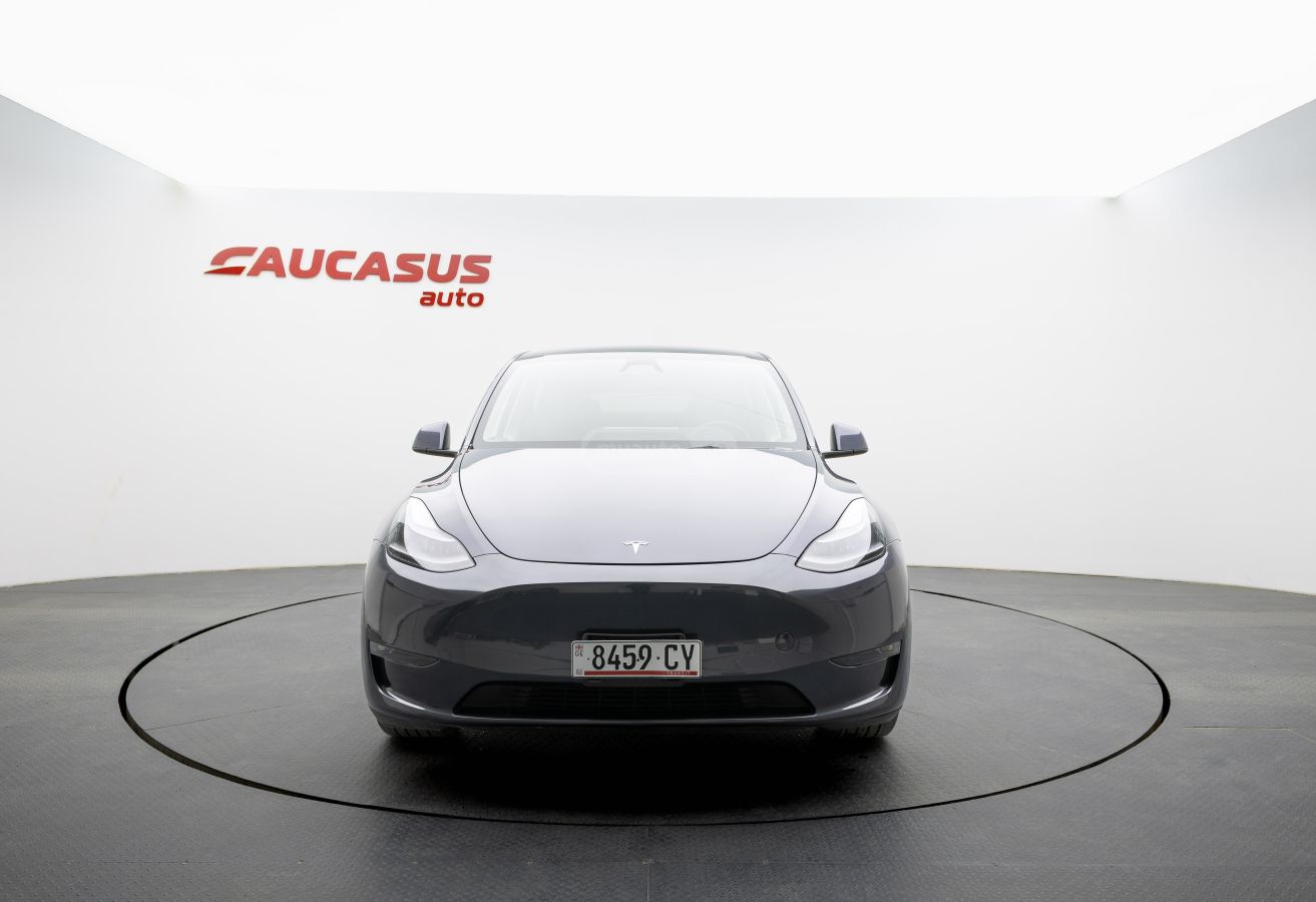 Tesla Model Y - фото 2