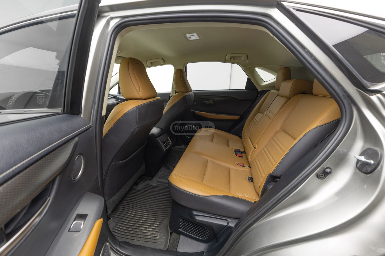 Lexus NX 200 - фото 8