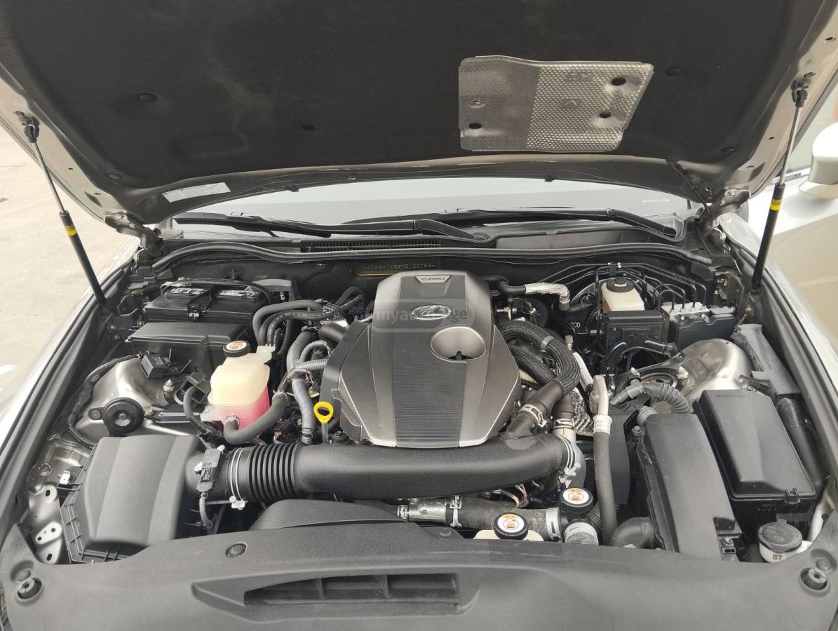 Lexus IS 300 - фото 13