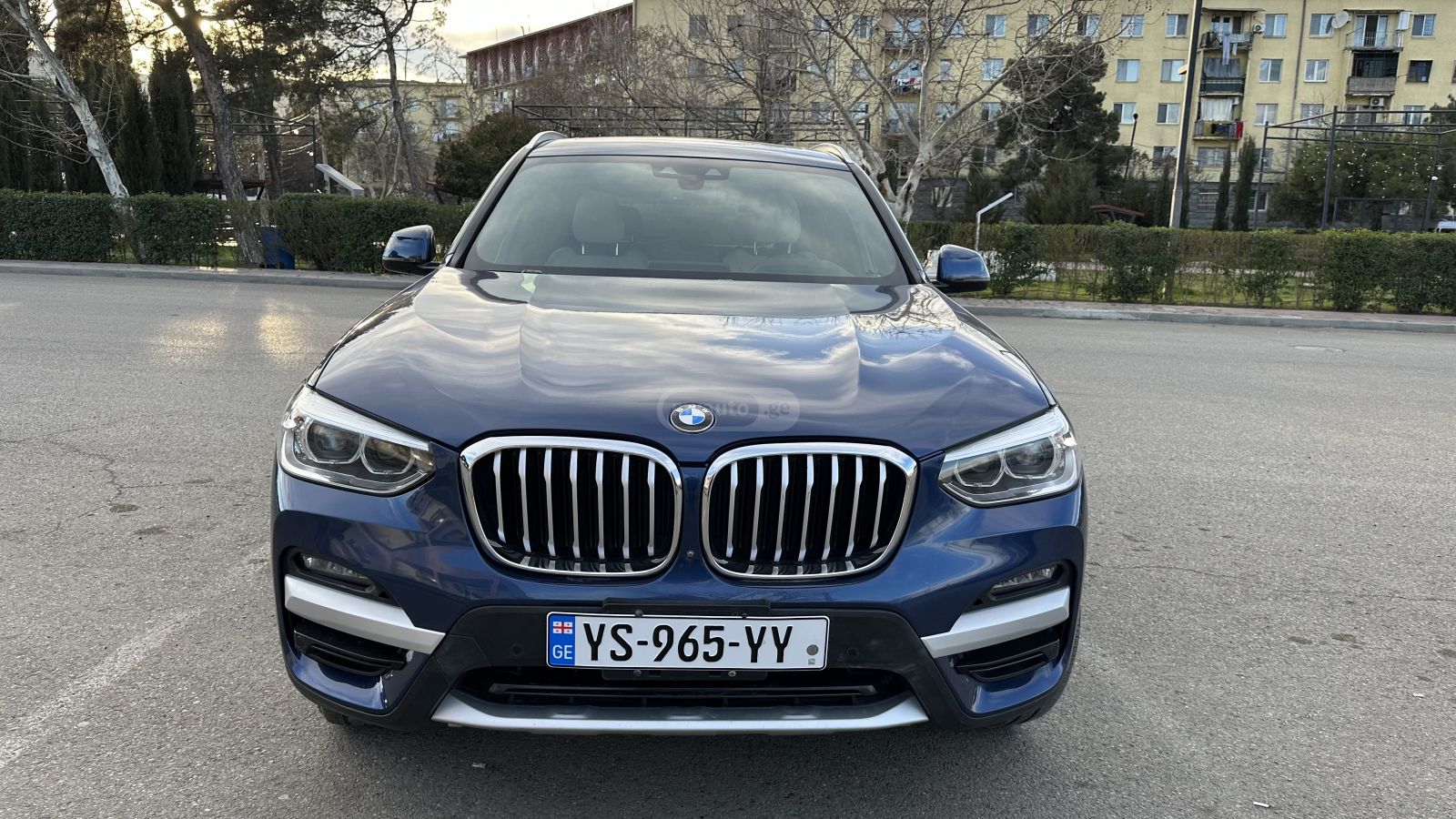 BMW X3 - фото 1