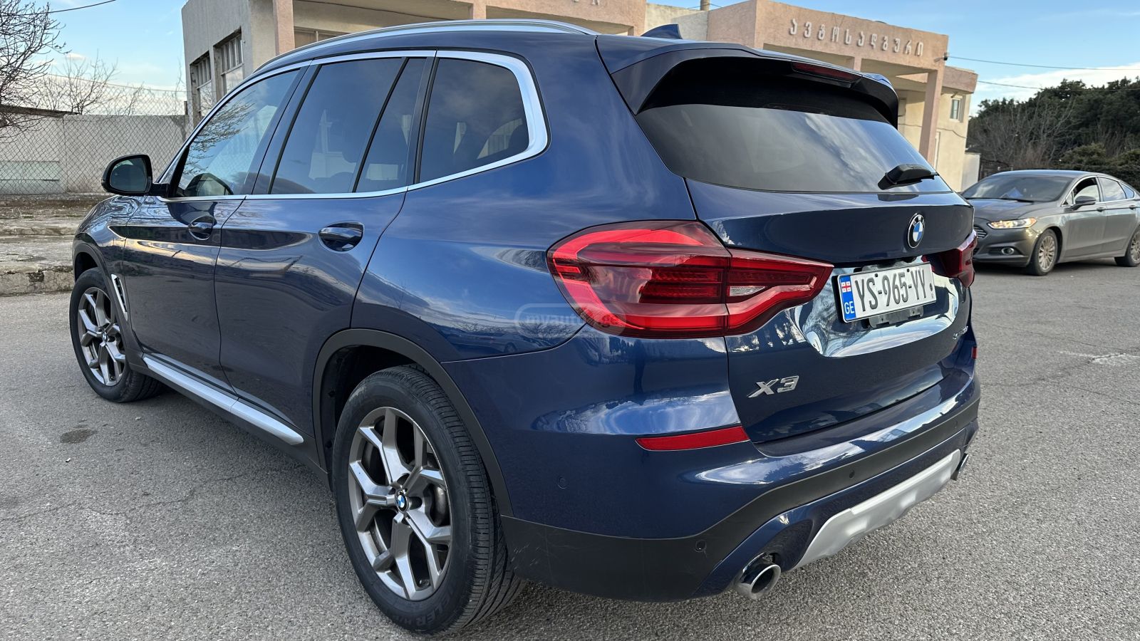 BMW X3 - фото 3