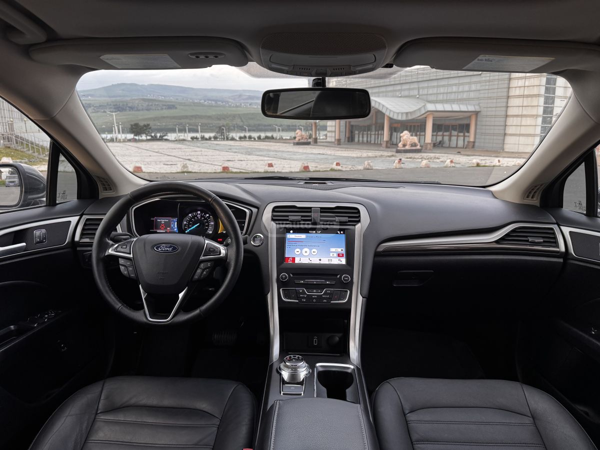 Ford Fusion - фото 9