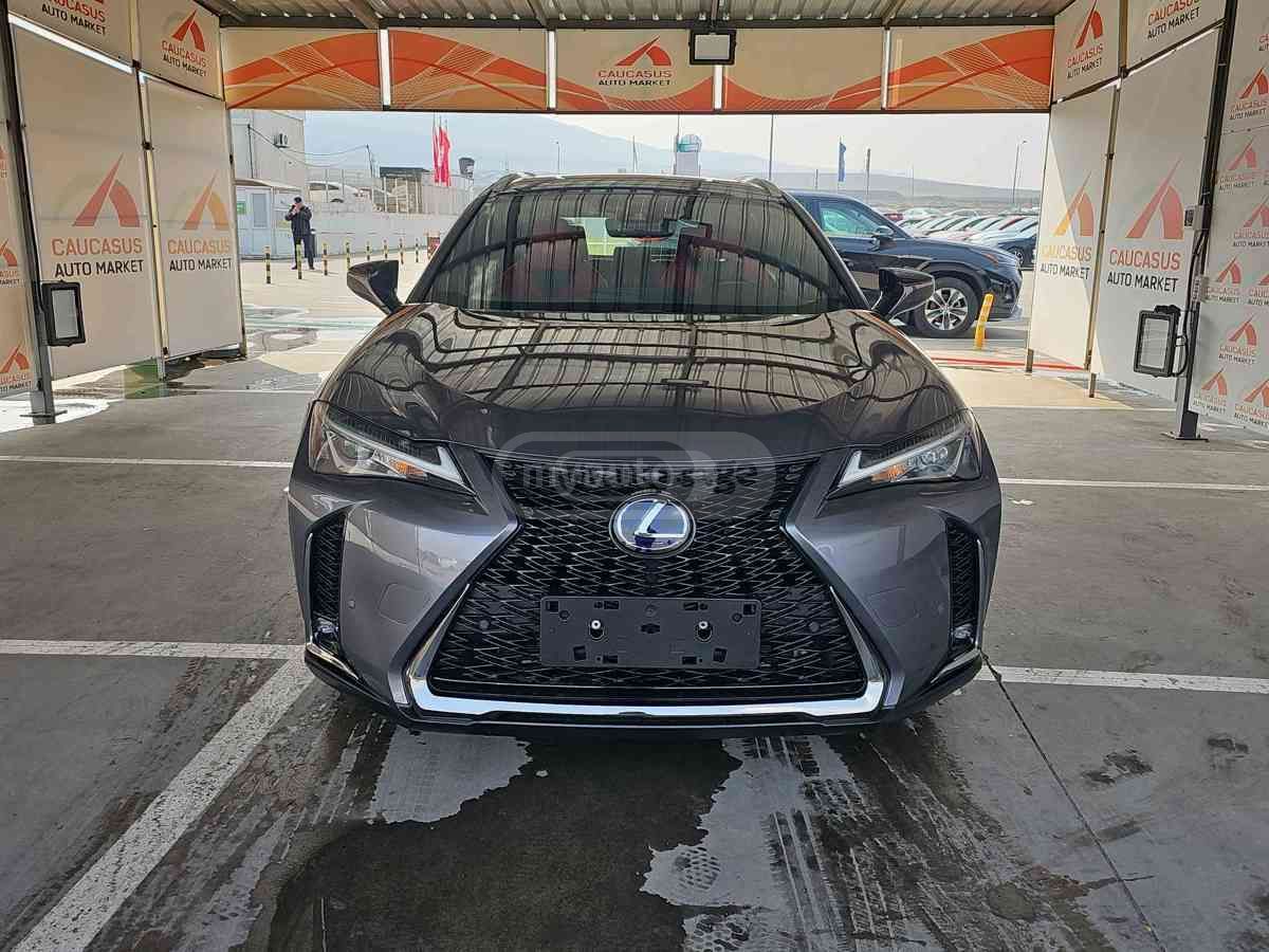 Lexus UX 250 h - фото 2