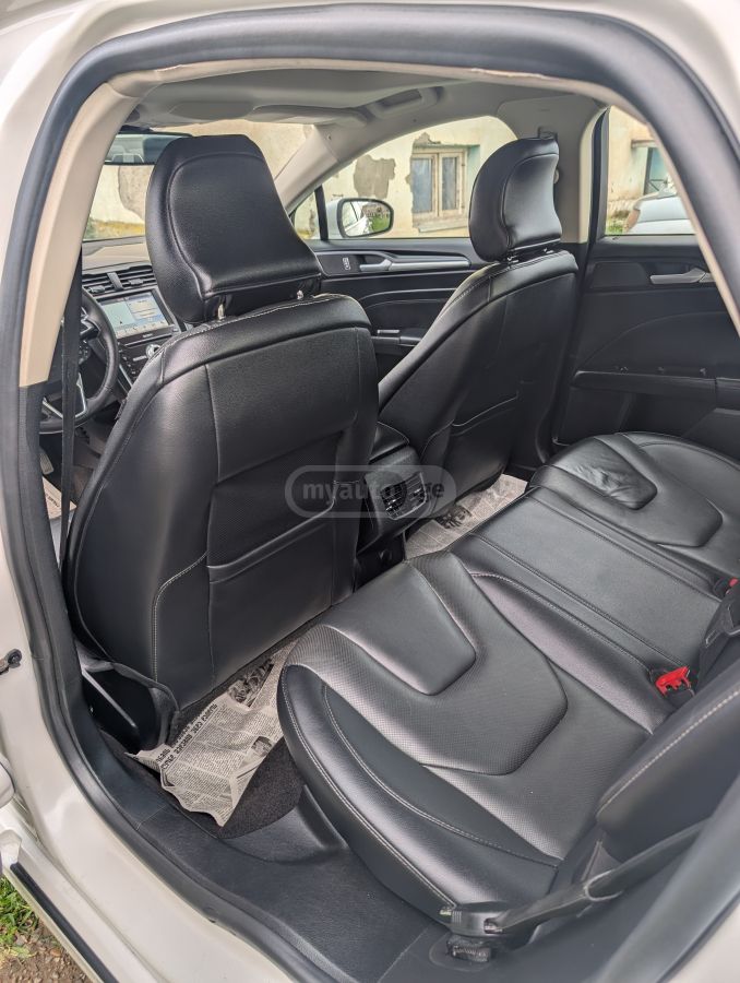 Ford Fusion - фото 11